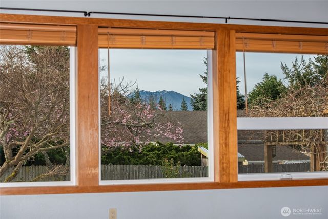 151 Nicole Place, Sequim, WA 98382