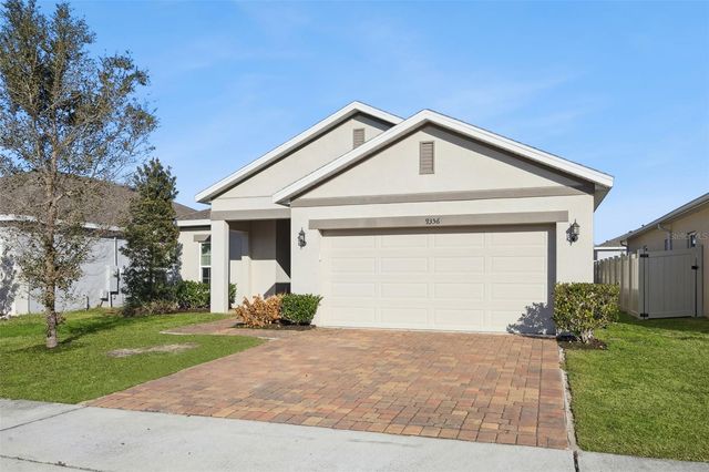 9356 ST THERESE STREET, Groveland, FL 34736