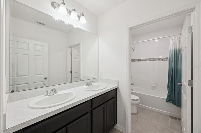 9356 ST THERESE STREET, Groveland, FL 34736