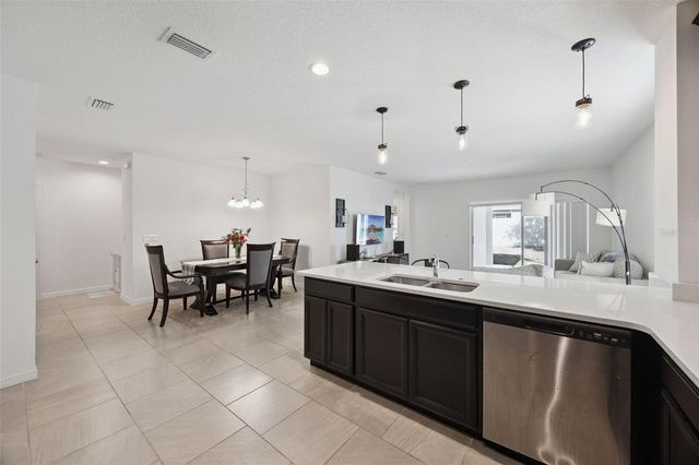 9356 ST THERESE STREET, Groveland, FL 34736