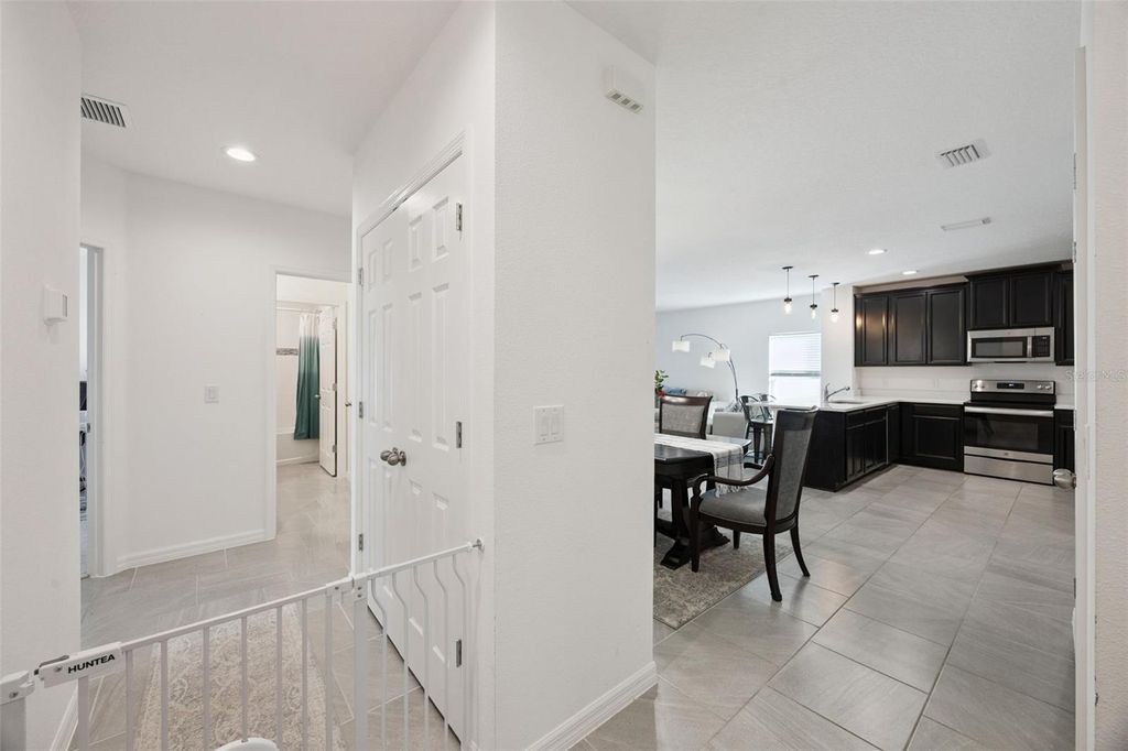 Image 19 of property listing at 9356 ST THERESE STREET, Groveland, FL 34736