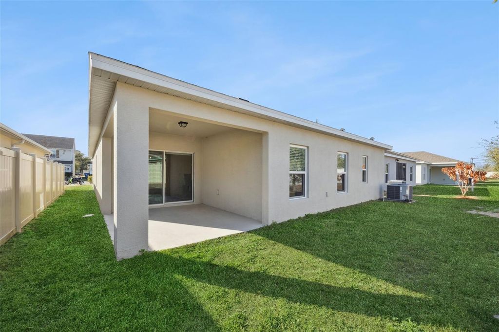 Image 29 of property listing at 9356 ST THERESE STREET, Groveland, FL 34736