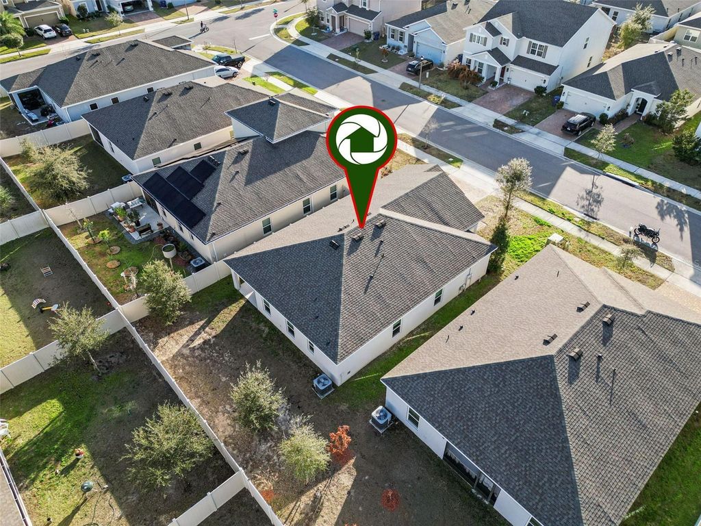 Image 38 of property listing at 9356 ST THERESE STREET, Groveland, FL 34736