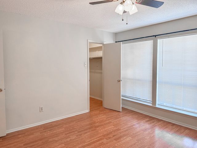 5138 Amesbury Drive 110, Dallas, TX 75206