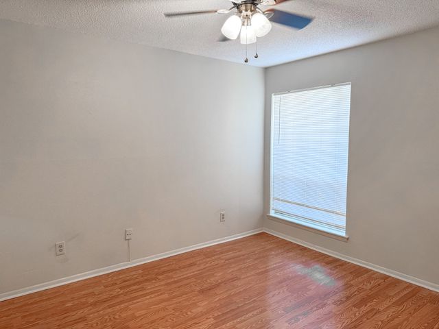 5138 Amesbury Drive 110, Dallas, TX 75206
