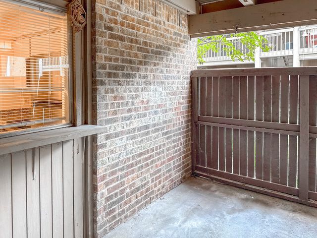 5138 Amesbury Drive 110, Dallas, TX 75206