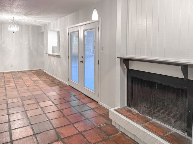 5138 Amesbury Drive 110, Dallas, TX 75206