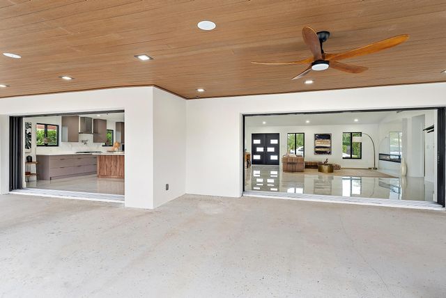 7523 Pine Tree Lane, Lake Clarke Shores, FL 33406