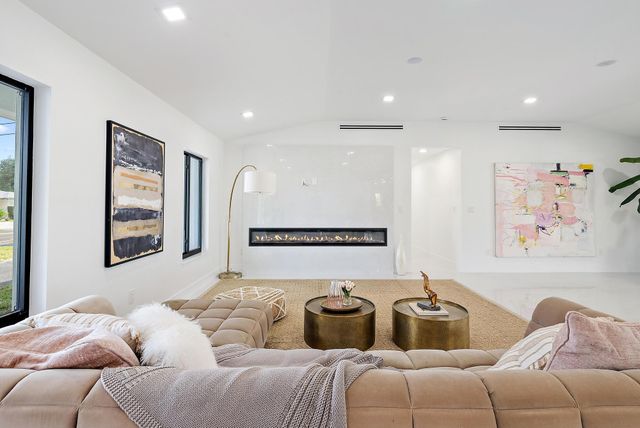 7523 Pine Tree Lane, Lake Clarke Shores, FL 33406