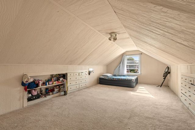 1907 Suffolk Avenue, Westchester, IL 60154