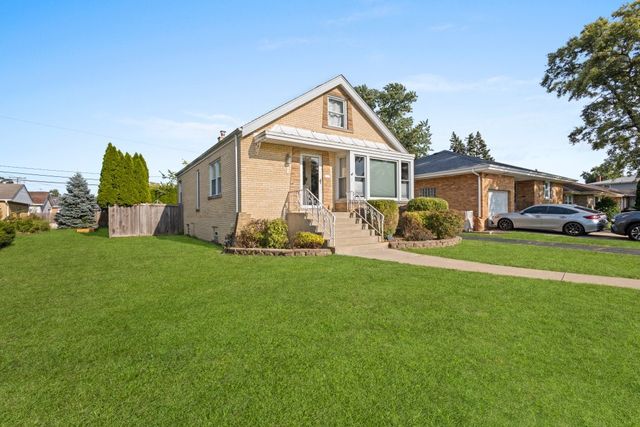 1907 Suffolk Avenue, Westchester, IL 60154