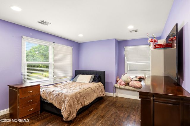 1903 Vernon Street, Oakhurst, NJ 07755