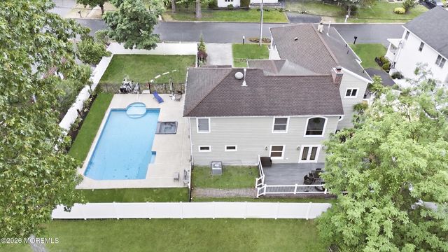 1903 Vernon Street, Oakhurst, NJ 07755