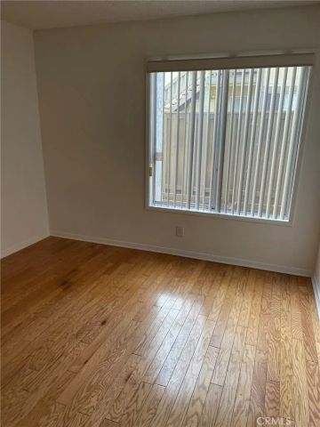 20426 S Vermont Avenue 76, Torrance, CA 90502