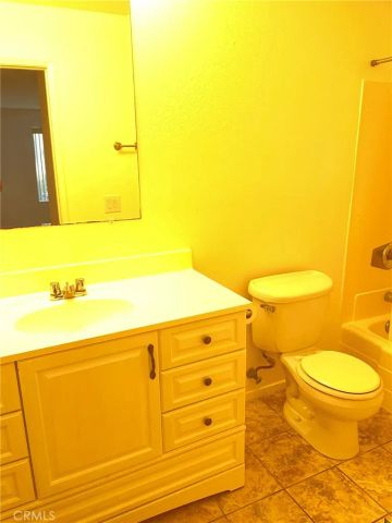 20426 S Vermont Avenue 76, Torrance, CA 90502
