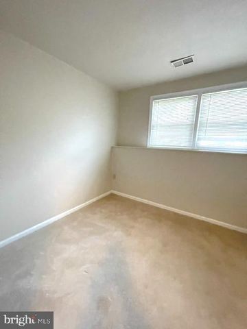 806 FLAGLER DR, Gaithersburg, MD 20878