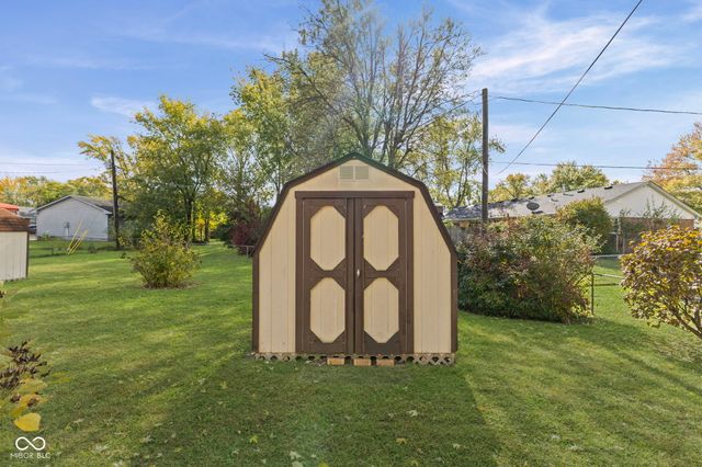 11105 McDowell Drive E, Indianapolis, IN 46229