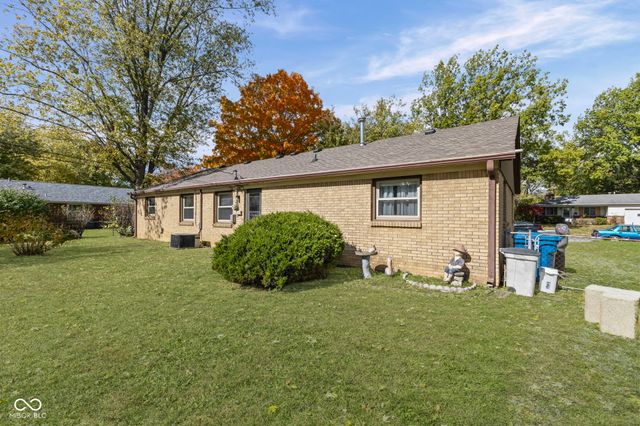 11105 McDowell Drive E, Indianapolis, IN 46229