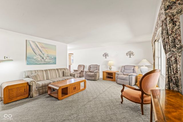 11105 McDowell Drive E, Indianapolis, IN 46229