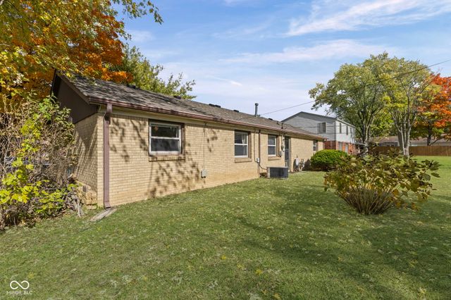 11105 McDowell Drive E, Indianapolis, IN 46229
