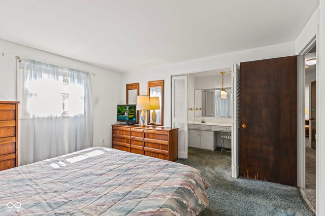 11105 McDowell Drive E, Indianapolis, IN 46229