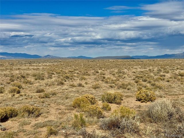 3 S 9th St, Blanca, CO 81123