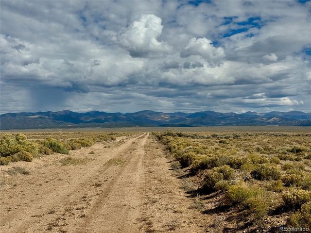 3 S 9th St, Blanca, CO 81123