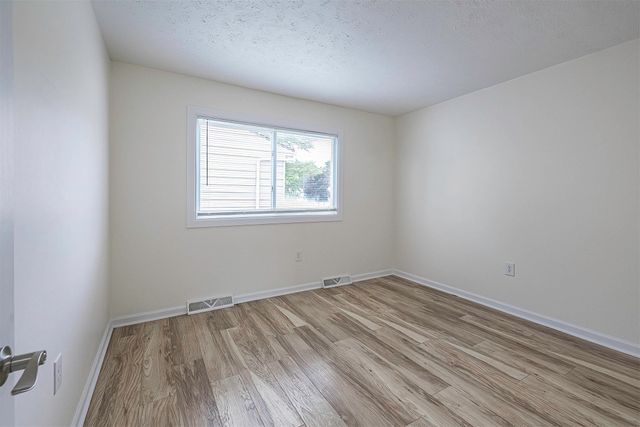 3306 DAVISON Avenue, Erie, PA 16504