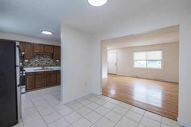 3306 DAVISON Avenue, Erie, PA 16504