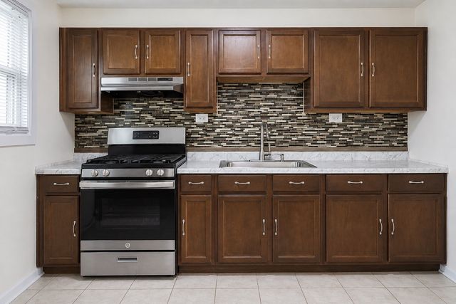 3306 DAVISON Avenue, Erie, PA 16504