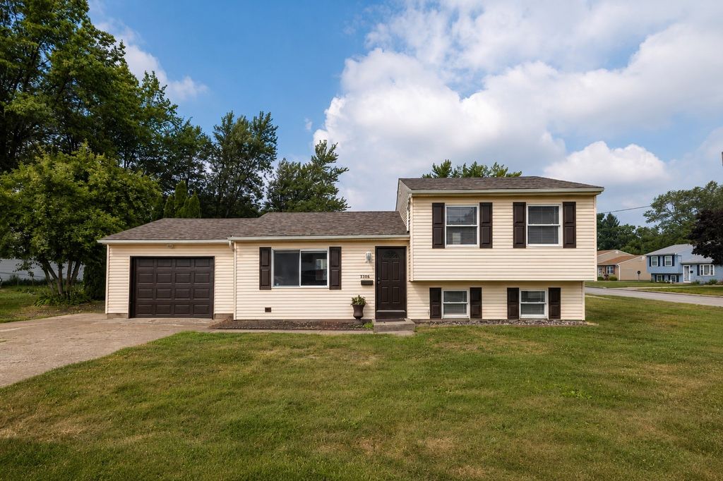 3306 DAVISON Avenue, Erie, PA 16504