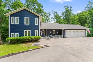 320 Holly Lane, Walhalla, SC 29691