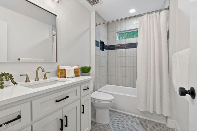 1208 New Grady Brown School Road, Hillsborough, NC 27278