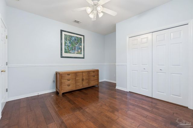 1196 Mary Lou Ln, Gulf Breeze, FL 32563