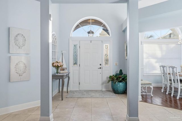 1196 Mary Lou Ln, Gulf Breeze, FL 32563