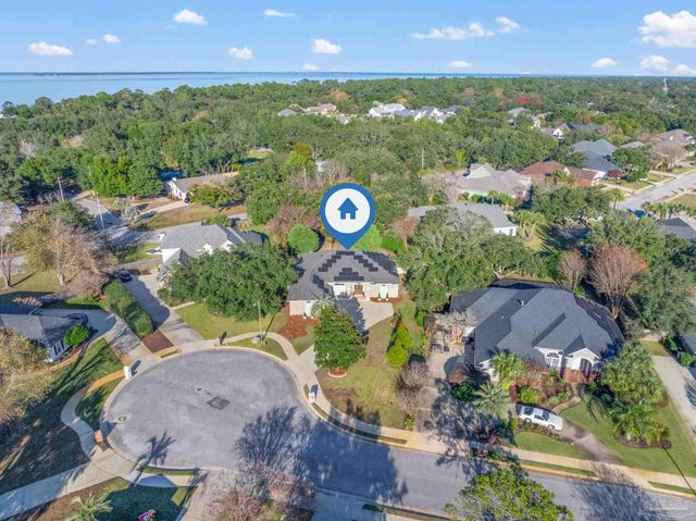 1196 Mary Lou Ln, Gulf Breeze, FL 32563