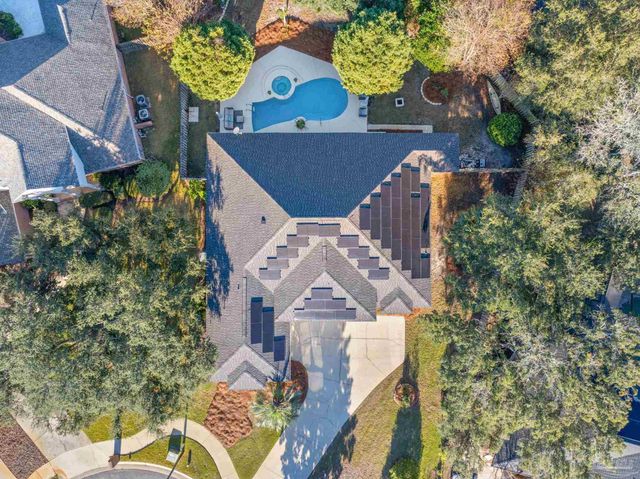 1196 Mary Lou Ln, Gulf Breeze, FL 32563