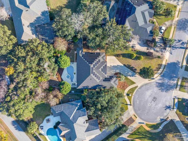 1196 Mary Lou Ln, Gulf Breeze, FL 32563