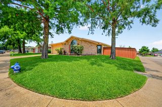 9339 CRIMNSON Court, Dallas, TX 75217
