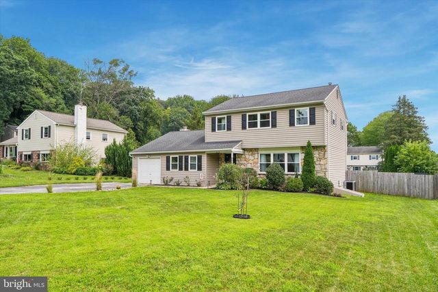 609 NORMA DR, Thorndale, PA 19372