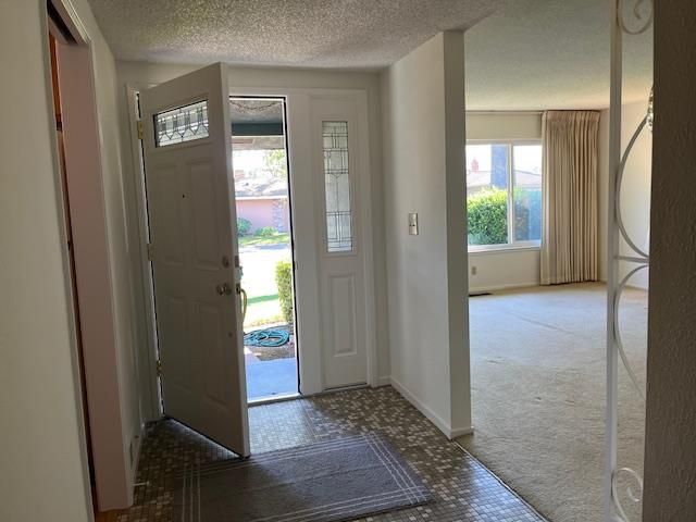 2371 Glen Ellen Cir, Sacramento, CA 95822