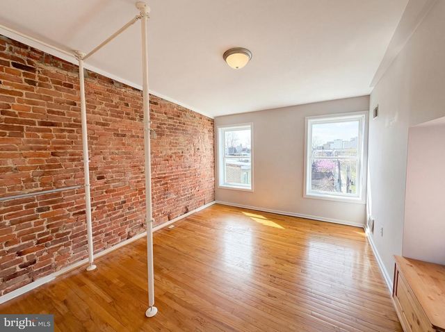 724 13TH ST NE, Washington, DC 20002