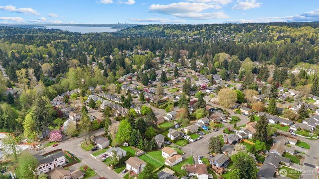 11235 NE 146th Street, Kirkland, WA 98034