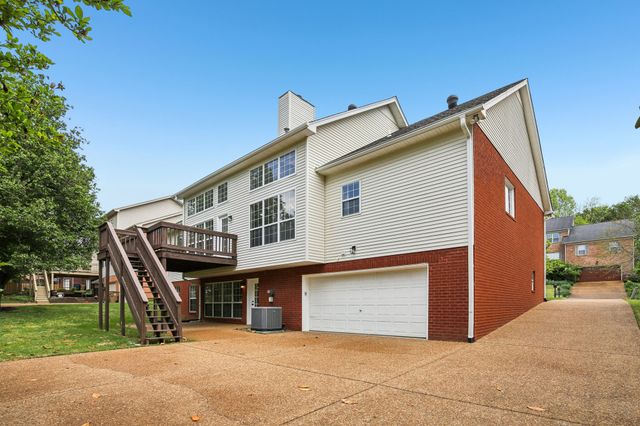 932 Iroquois Trl, Goodlettsville, TN 37072