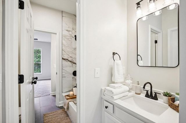 932 Iroquois Trl, Goodlettsville, TN 37072