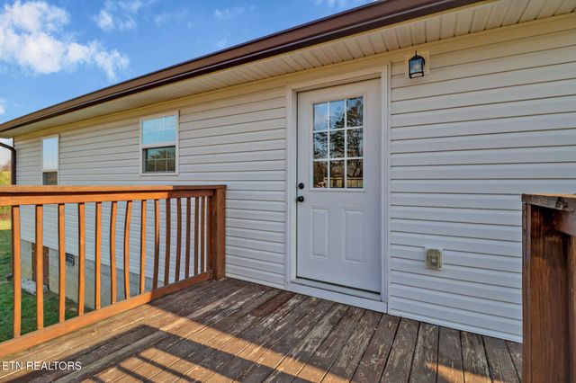 324 Fitzgerald Lane, Jamestown, TN 38556