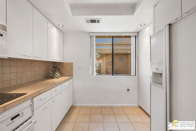 281 S Serena Drive, Palm Desert, CA 92260