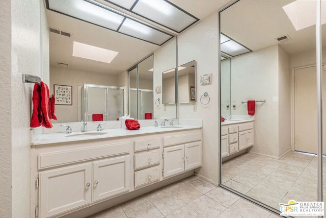 281 S Serena Drive, Palm Desert, CA 92260