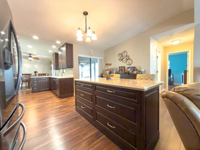 4941 SW 10th St, Margate, FL 33068