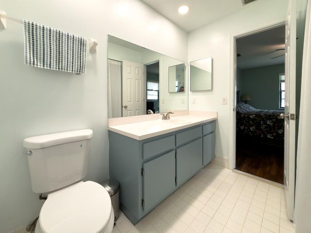 4941 SW 10th St, Margate, FL 33068